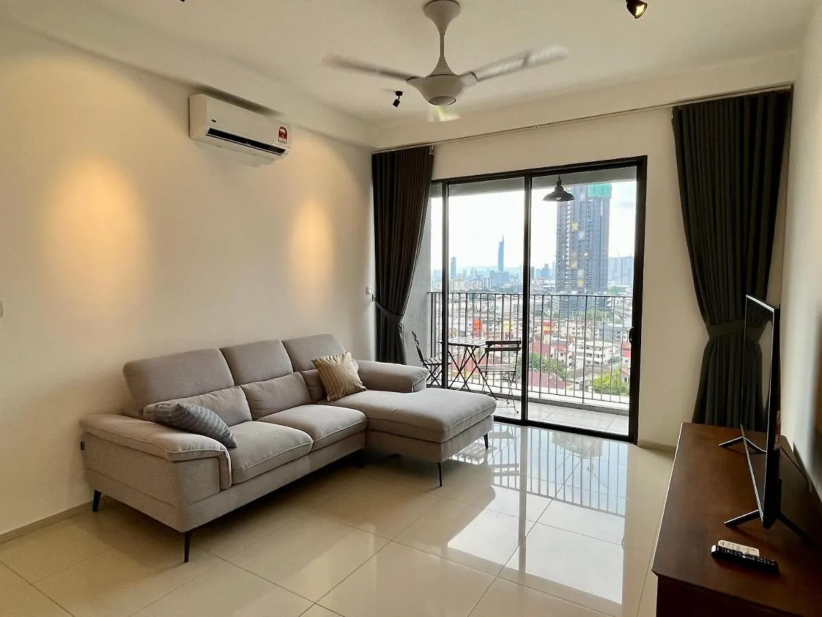 Apartment Ekocheras Residences By White Forest Suites Kuala Lumpur Malaysia